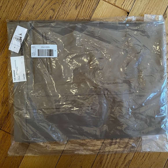 Ann Taylor dress crop pant - Picture 2 of 4